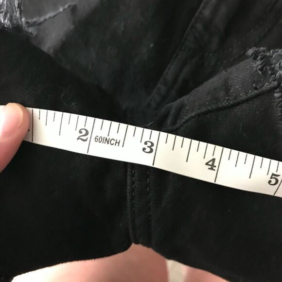 Lovers and Friends Jack High Rise Cut Off Frayed Raw Hem Black Shorts Size 28 - Picture 7 of 8